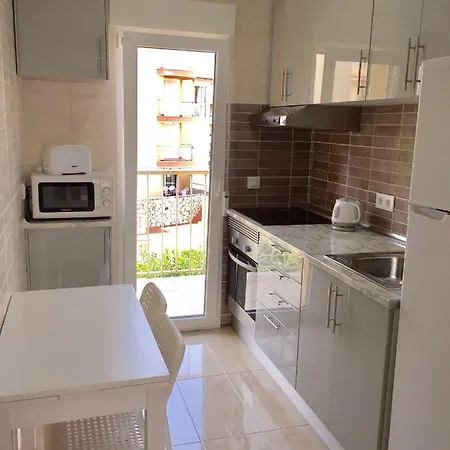 Perlas - 1º Linea * Denia